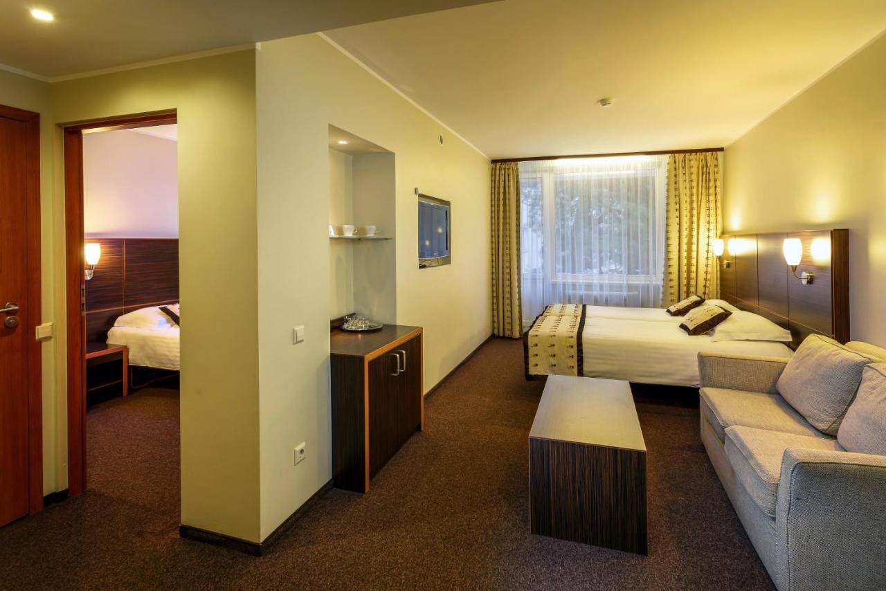 Alka Hotel Паланга Екстер'єр фото