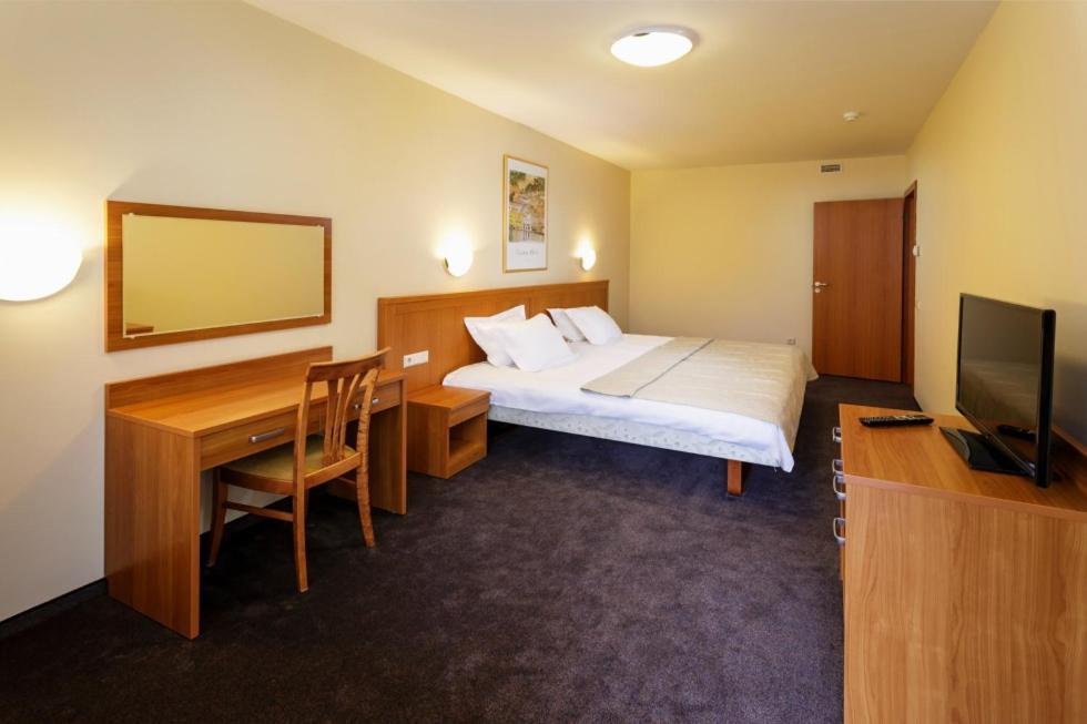 Alka Hotel Паланга Екстер'єр фото