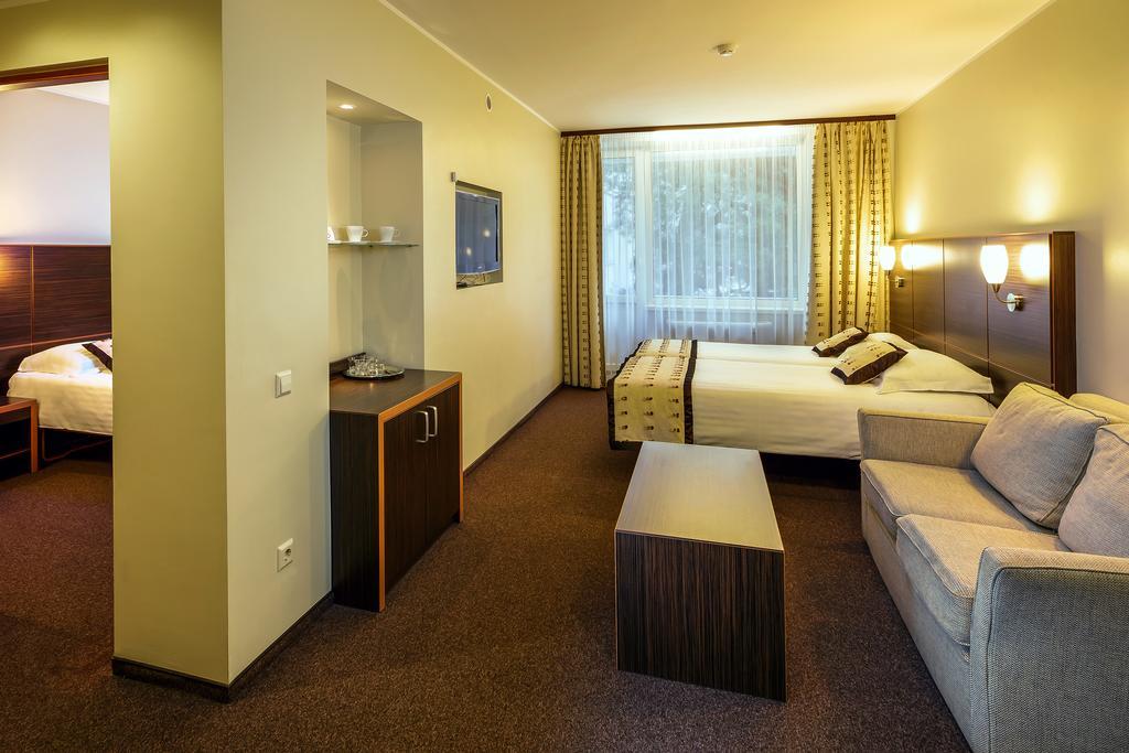 Alka Hotel Паланга Екстер'єр фото