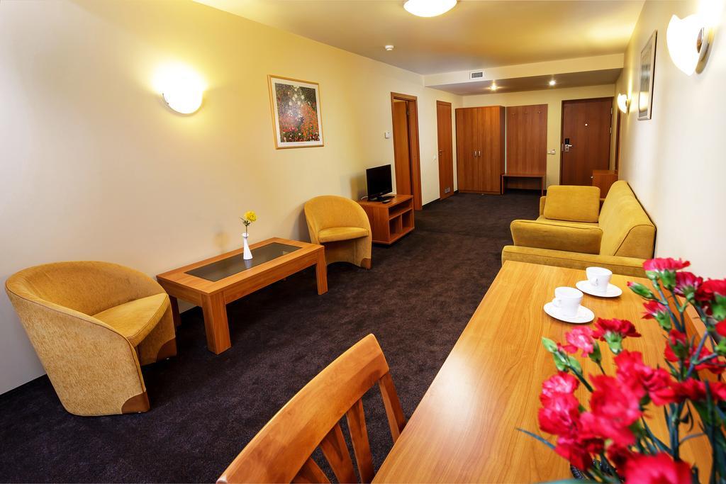 Alka Hotel Паланга Екстер'єр фото
