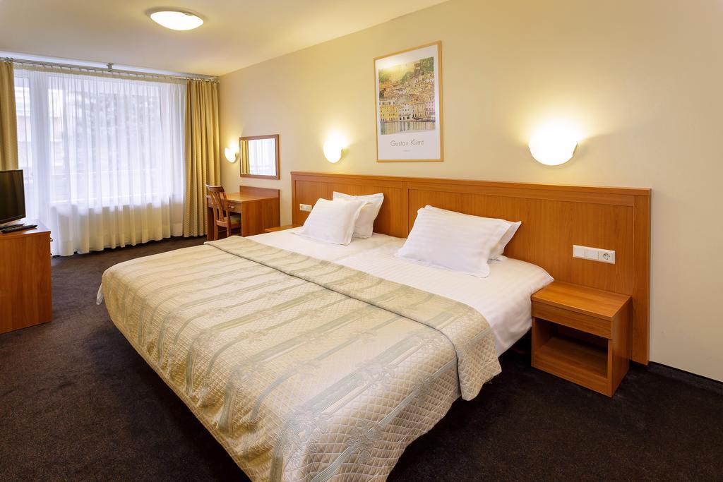 Alka Hotel Паланга Екстер'єр фото